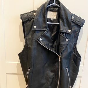Oak and Fort Leather Vest